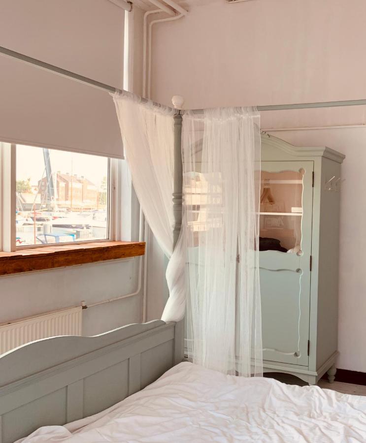 Bbderijkswerf Bed & Breakfast Den Helder Exterior photo